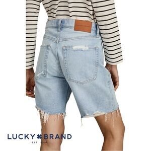 NWT Lucky Brand 90s Loose Short Size 2/26